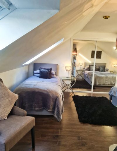 Bedroom, double/single bed